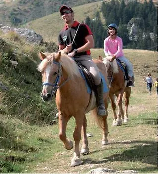 Stalle Lunghe Apart-hotel 3*