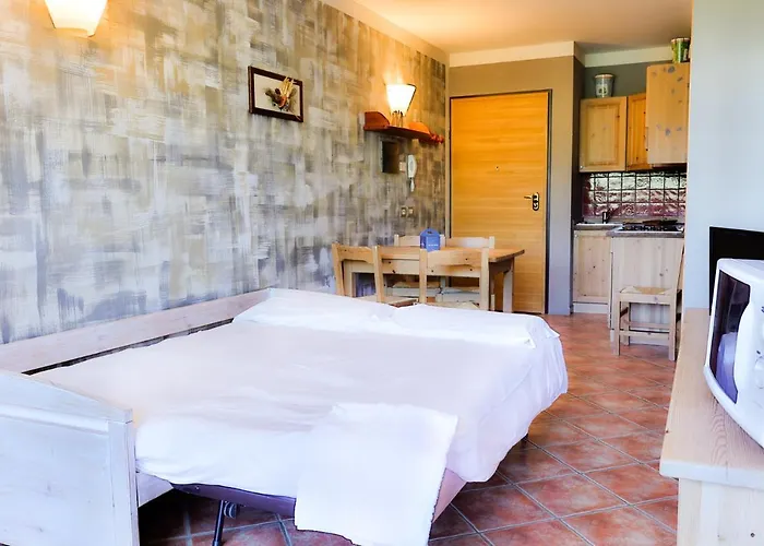 Stalle Lunghe מלון דירות 3*